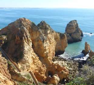 Fantastische Felsformationen bei Ponta da Piedade