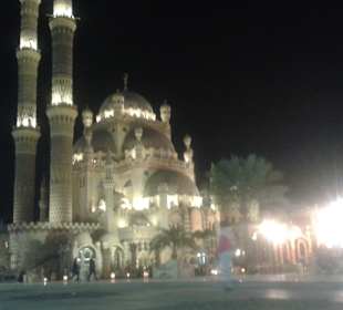 Privatfinanzierte Moschee im Old Market