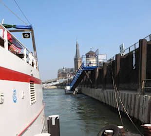 Anleger Weisse Flotte Düsseldorf