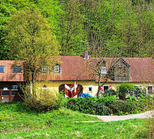 Entlang der romantischen Burgenstraße Fränkischen Schweiz