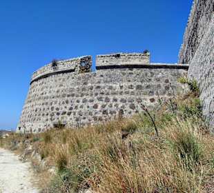Die Wehrmauer von außen