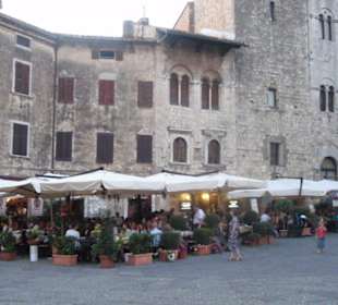 Restaurant auf der Piazza