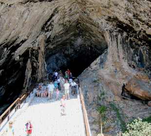 Ausgang aus der Höhle