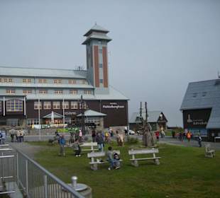 Hotel Fichtelberg und Bergstation der Schwebebahn