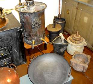 Rundgang durch die Ausstellung des Museums