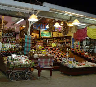 Bei Azra der Gewürzladen