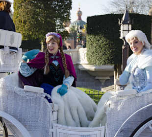 Parade Frozen