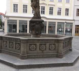 Rund um die Frauenkirche