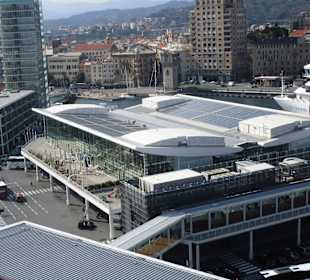  Kreuzfahrt Terminal Savona