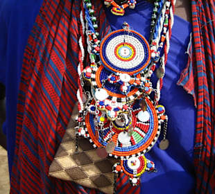 Schmuck der Masai-Frauen