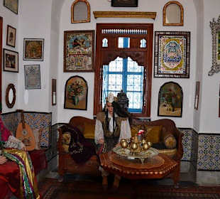 Wnętrza muzeum - sceny z życia