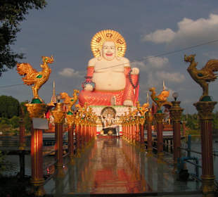 Ein grinsender Buddha