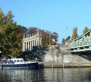 Glienicker Brücke