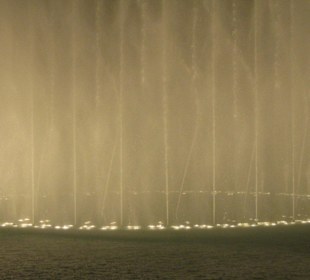 Wasserföntänen am Abend