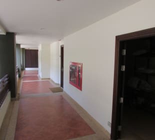 Hotelflur/Hotelanlage Alpina Phuket Nalina