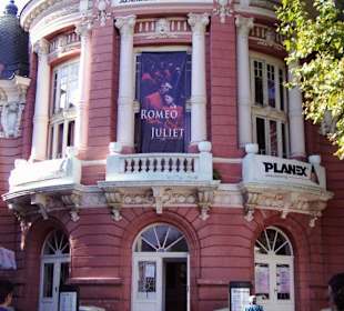 OpernHaus im Herzen von Varna