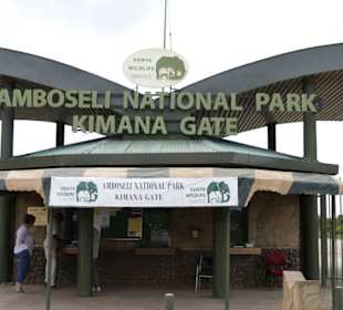 Gate zum Amboseli Park