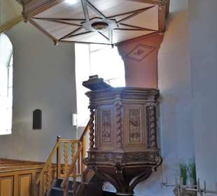 Die Kanzel der Kirche von Suurhusen