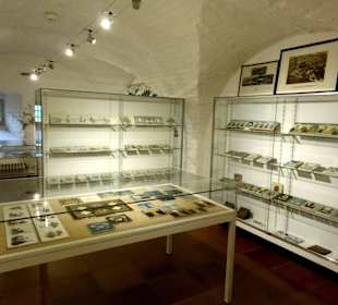 Exponate der Norddeutschen Steingutfabrik