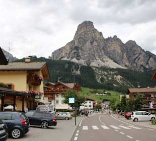 Corvara und Sassongher