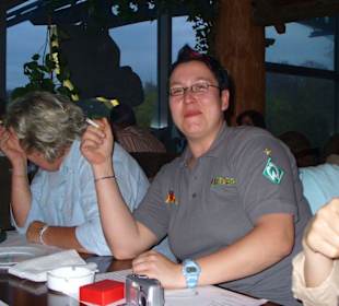 Alex"agressiv, Werder-Fan"! Barbara verstecken!