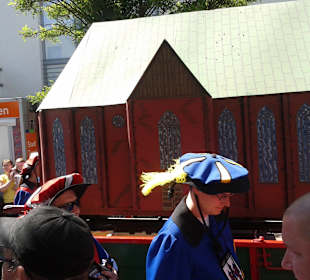 Der Dom von Verden beim Umzug