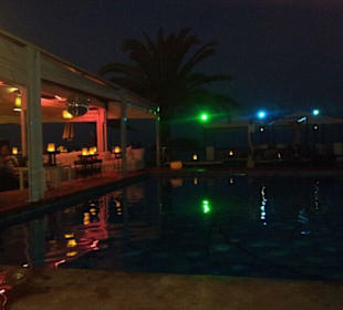 Es Cana Pool Jacaranda Lounge