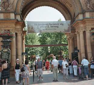 Eingang in den Vergnügungspark Tivoli