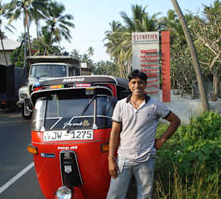 Dhammika mit seinem TUK TUK