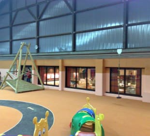 Blick zum Restaurant aus der Spielhalle