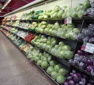 Riesen Angebot, faire Preise, Supermarkt  Spinneys