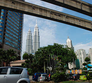 Petronas Twin Towers - Kuala Lumpur