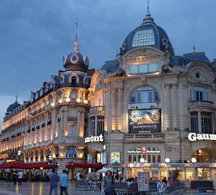 Diagonal Centre 