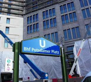 Potsdamer Platz ab durch die Mitte...