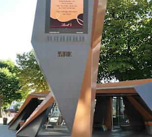 Busunterstand an der Haltestelle Elisenbrunnen