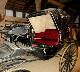 Kutsche in der Scheune