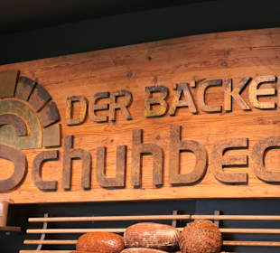 Zur Kaffeepause bei Schuhbecks Brot- & Kaffeehaus