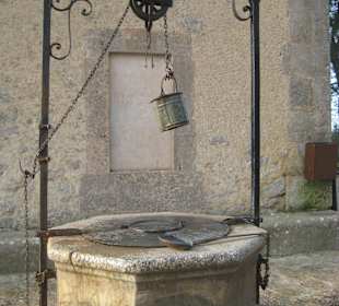 Brunnen im Klosterhof