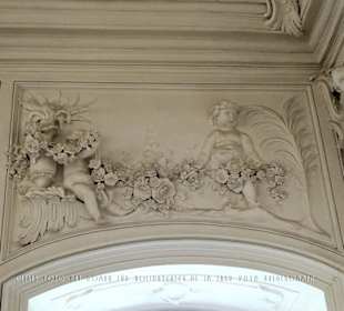 Stuckdekor im Weißen Saal