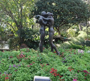 St. Martin Garden has beautiful statue