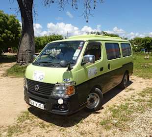 Transferbus von DM Tours