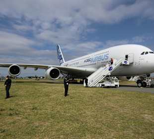 Aerosalon Le Bourget ca 40 min vom Hotel Formule 1 Gennevill