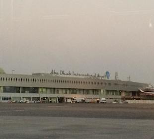 Flughafen Abu Dhabi