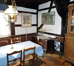 Rundgang durch den Gräftenhof des Freilichtmuseums