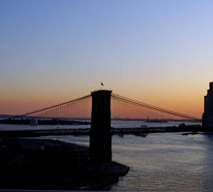 Fahrt in den Sonnenuntergang