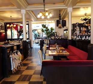 Blick in den Gastraum des Don Carlos