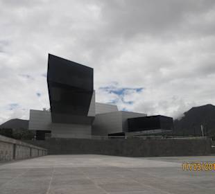 Prestigebau ,wofür ?