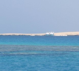 Bei den Tiran Inseln