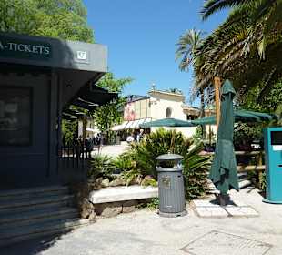 Eingangsbereich - Kasse