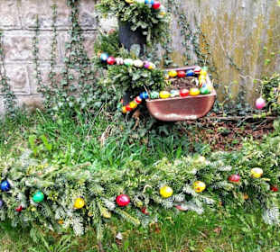 Osterbrunnen in Rohr